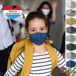 Maske für Kinder mit einem abwaschbaren Filter und Farbanpassungen