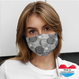 Stoffmaske mit runden...