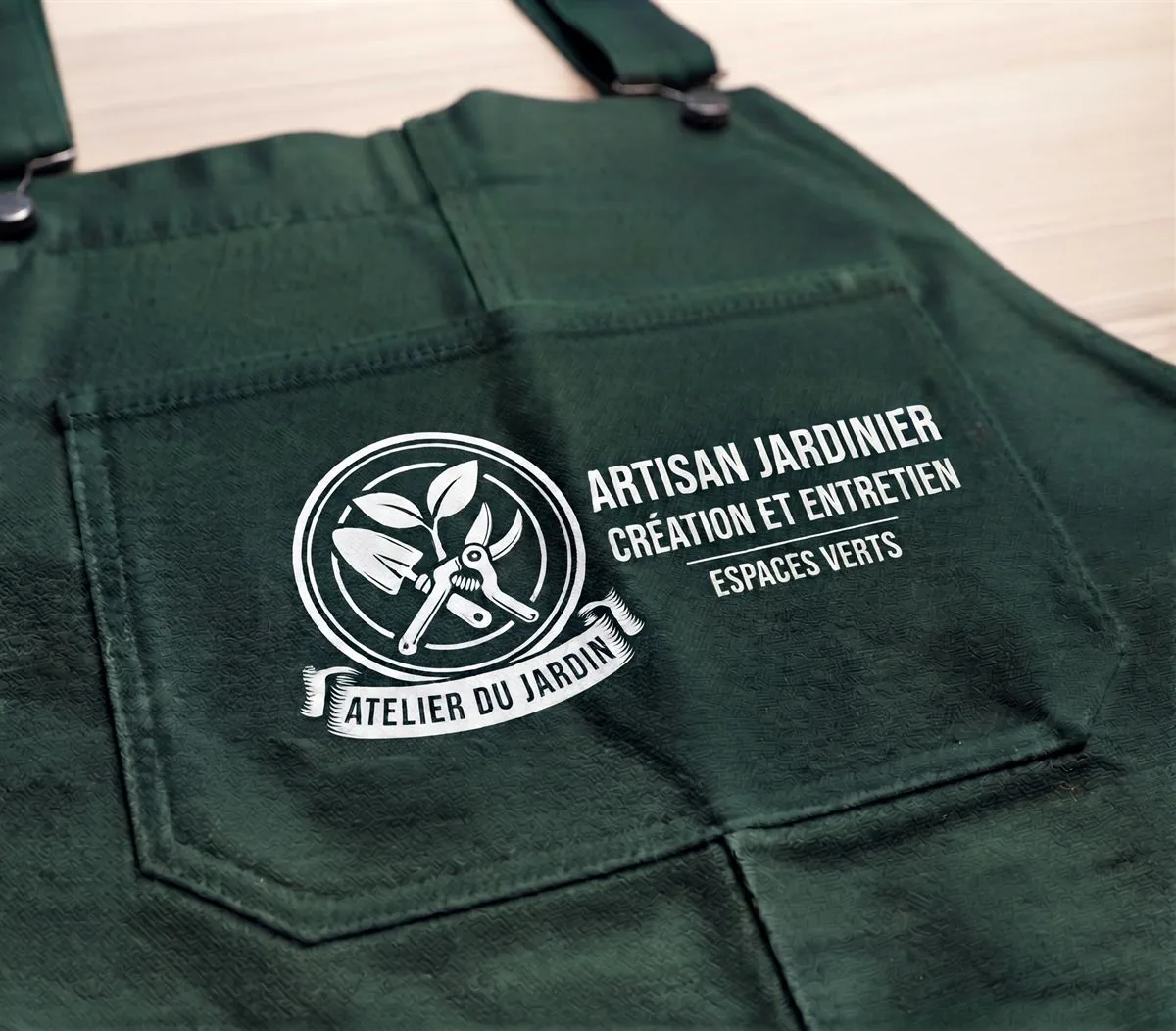 Tablier de jardinier avec un logo en transfert sérigraphique, Zigzag-Concept Luxembourg